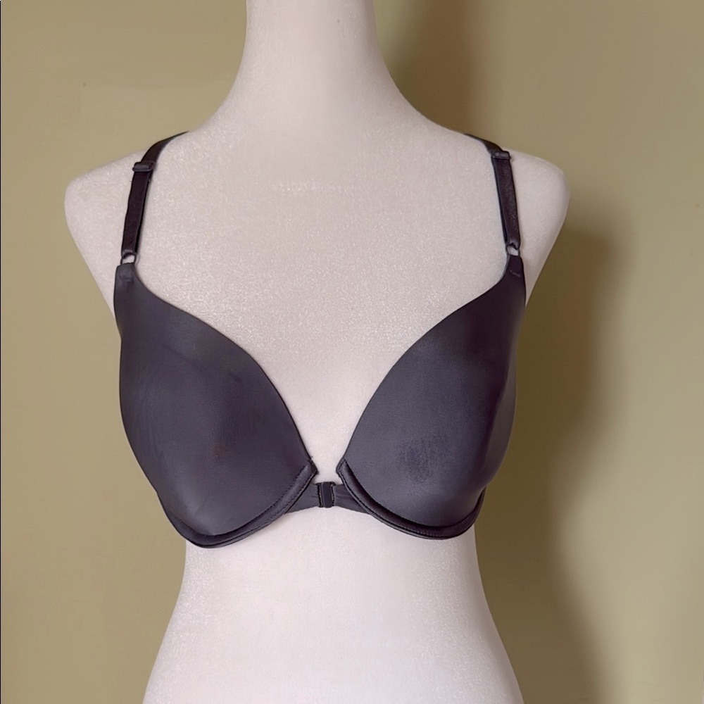 VICTORIA’S SECRET Women's Racerback Underwire Demi Bra Size 34 DD